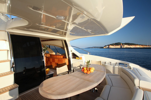 Location de yacht Golfe de Saint-Tropez