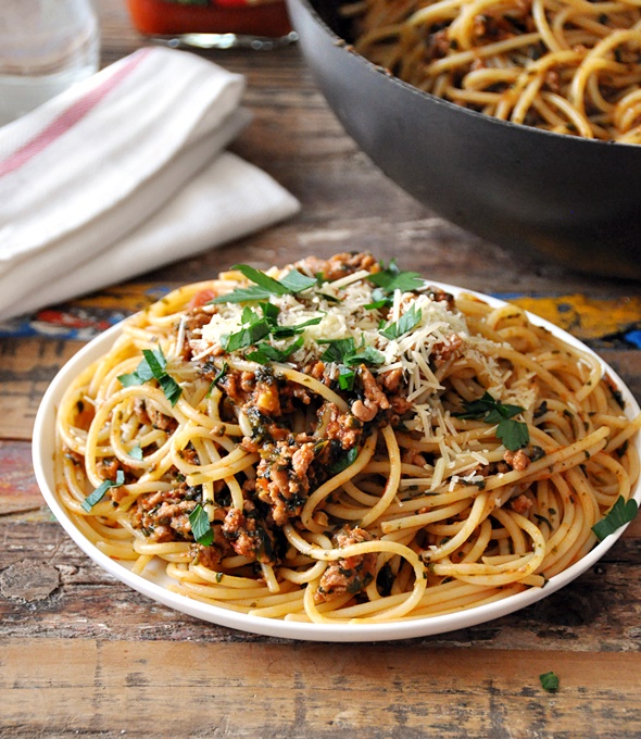 Turkey & Spinach Bolognese | www.fussfreecooking.com