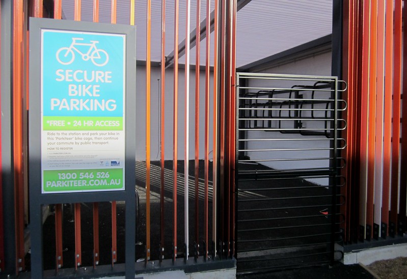 Bentleigh station Parkiteer bicycle cage under construction