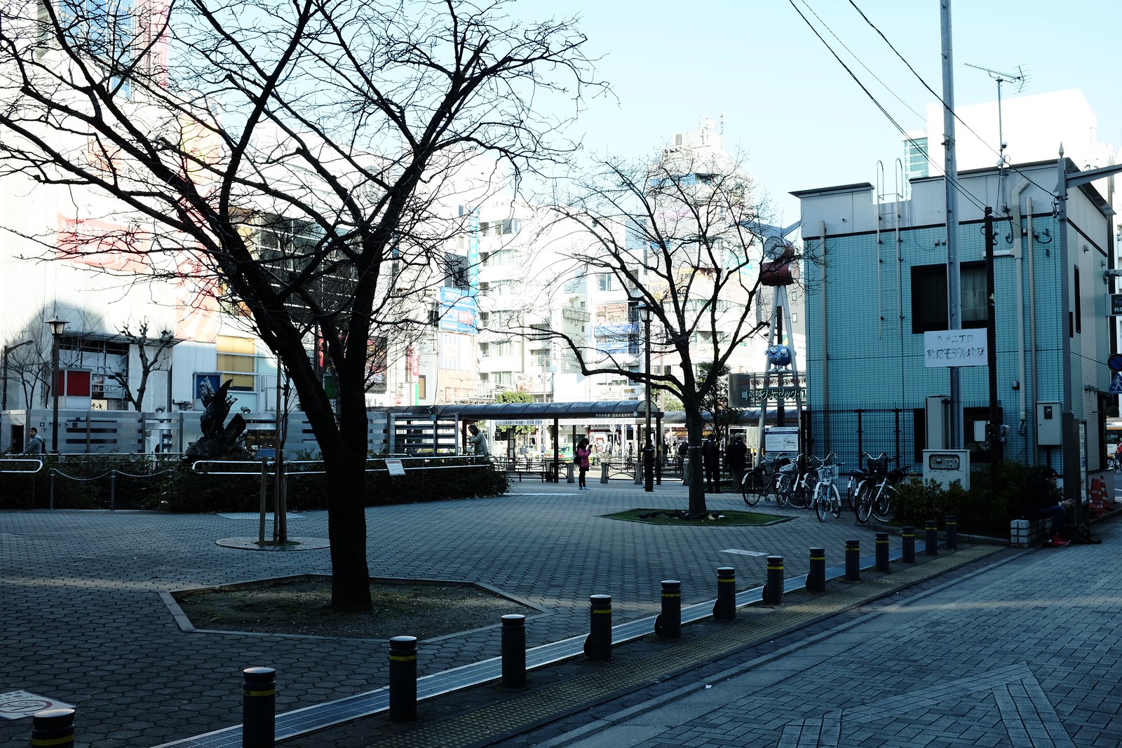 The Tokyo Kameido photo by FUJIFILM X100S.