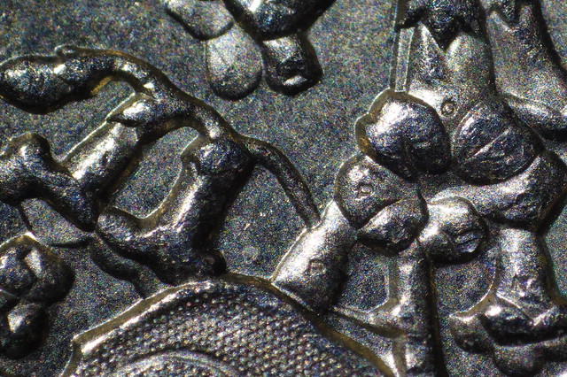 Close-up 500 yen coin (Front / Trim)