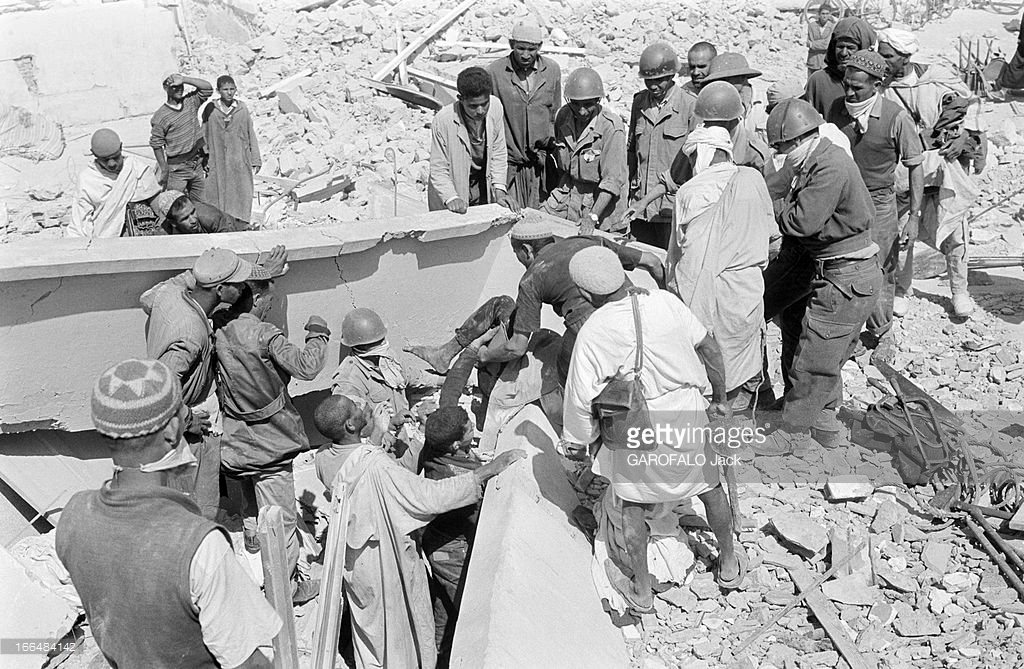 Agadir - Le tremblement de terre de 1960 - Support des F.A.R 32199234435_bf21e36180_o