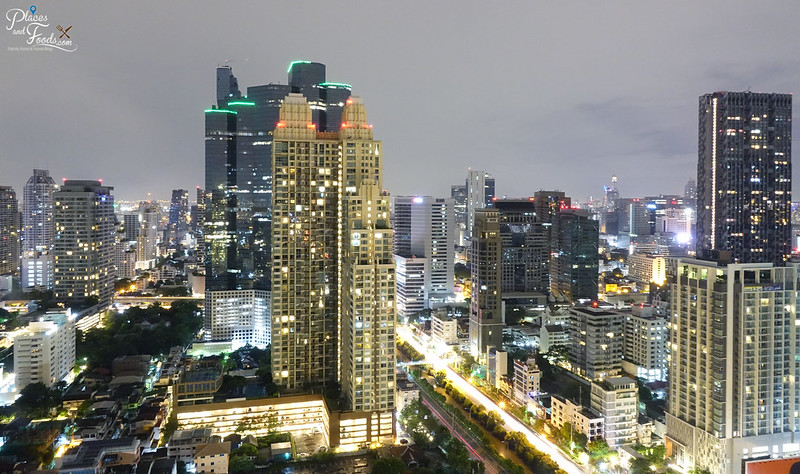 zoom at sathorn night view