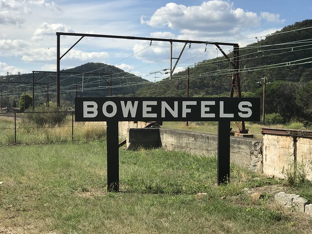 Bowenfels Station