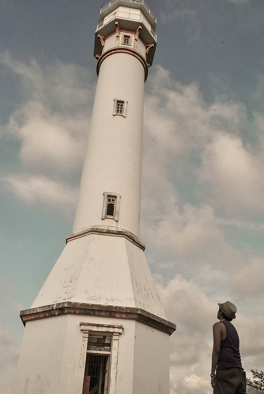 bolinao lighthouse