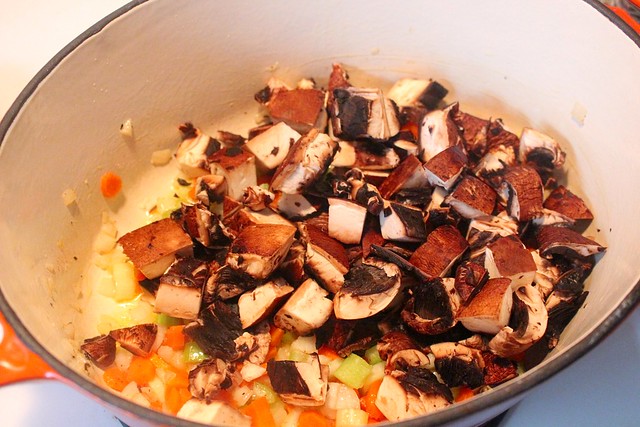 Portobello Mushroom and Bacon & Cheese Tortellini Soup