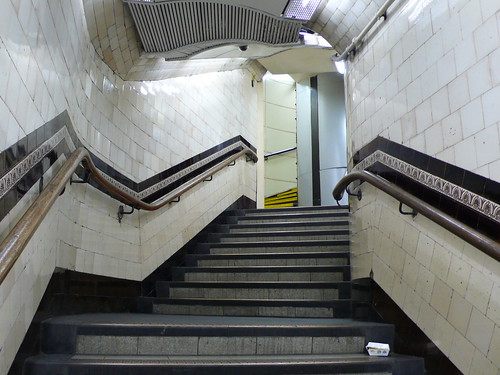 Elephant & Castle Underground station