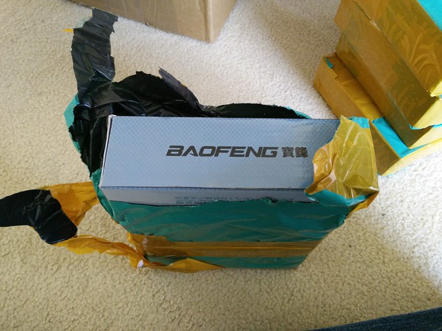 Baofeng BF-888S Unboxing (3/3)