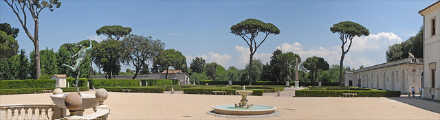 La piazzale de la villa Médicis (Rome)