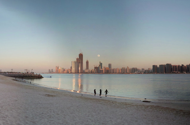 Abu Dhabi - Corniche - 29-01-2010 - 17h53
