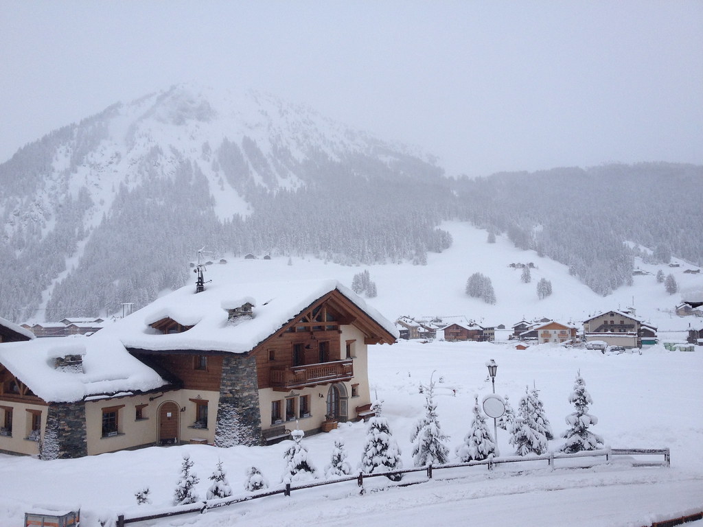 Feel The Whiteness Of Ski Area Livigno