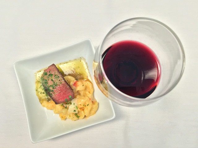 Beef Filet, Lobster Mac & Cheese (domestic 1st class)