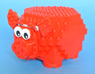 Review: 40155 Piggy Coin Bank