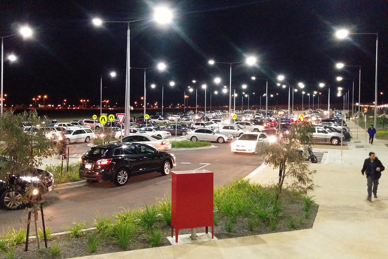 Tarneit station park and ride