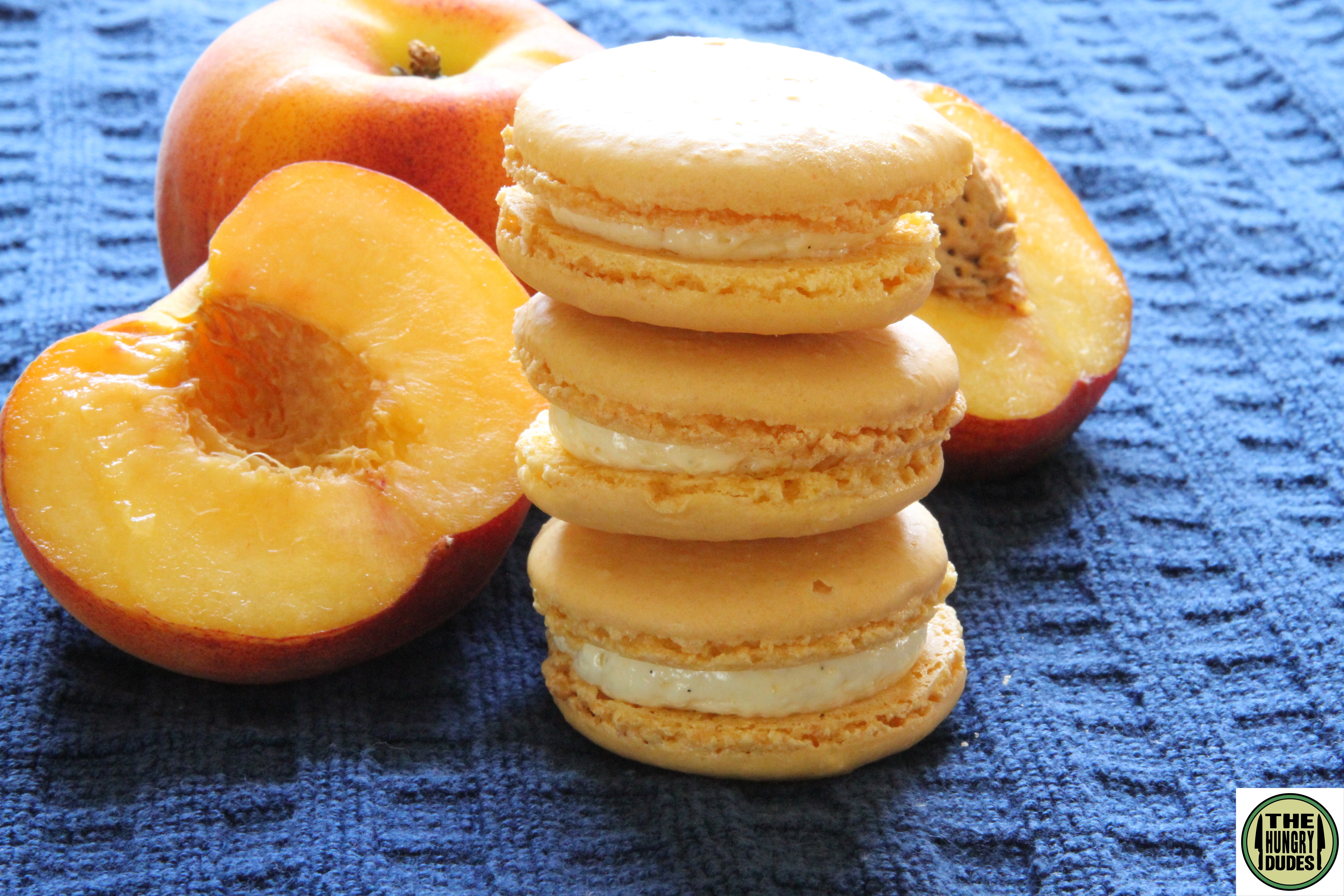 Peach Macarons (2)
