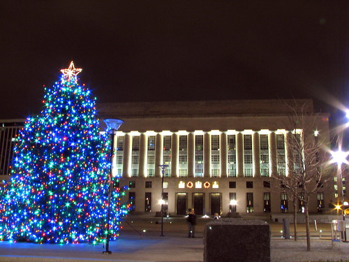 Nashville's 2010 Christmas Tree & Courthouse