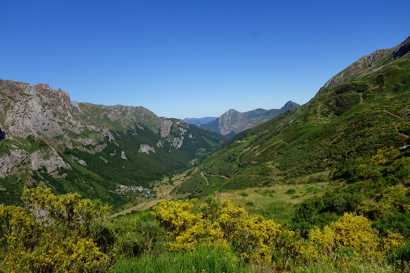 Recorriendo Asturias: coche, senderismo y canoa - Blogs de España - SOMIEDO: ALTO DE LA FARRAPONA, LAGOS DE SALIENCIA Y PICOS ALBOS (Ruta a pie). (5)
