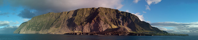 Tristan da Cunha Afternoon light (Panorama)