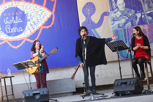 Inicio de la celebración del Día de la Música en el Museo Violeta Parra