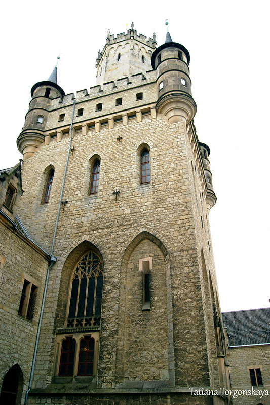 Башня замка
