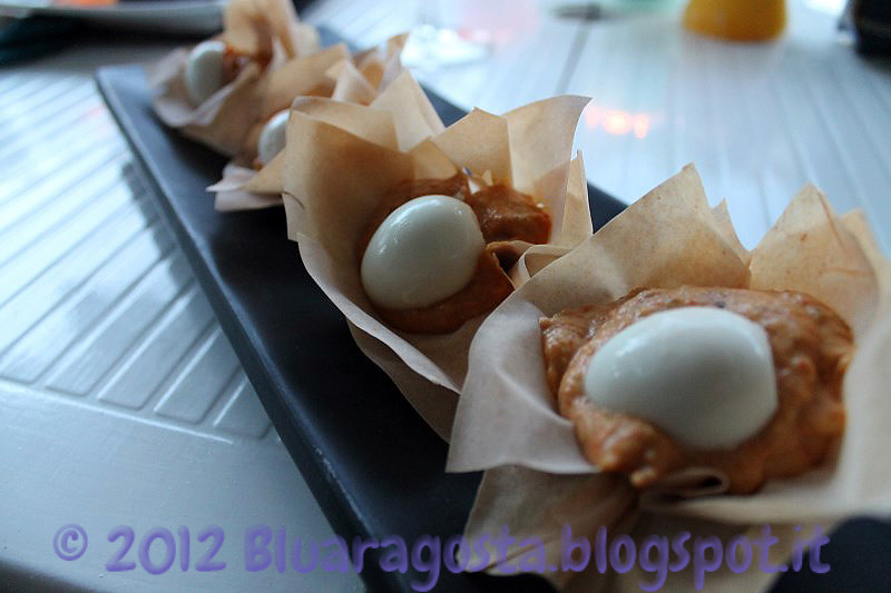 02-Cocotte di pasta fillo con crema ai peperoni allo zenzero e uova di quaglia sode