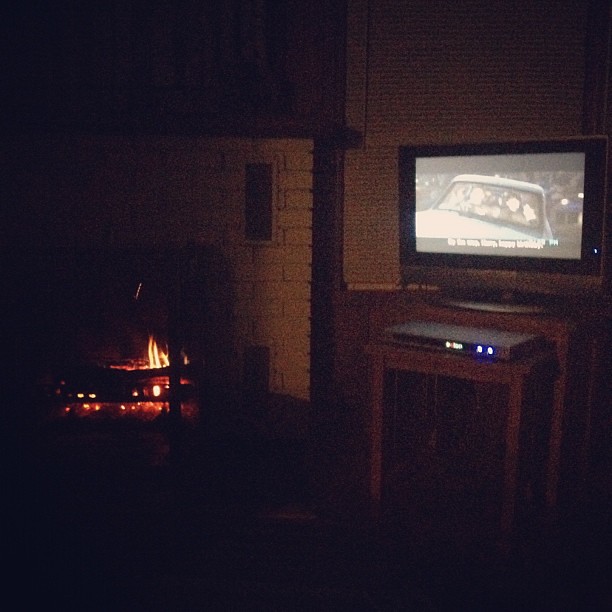 Harry Potter & a fire. Seems to be the theme of the day :) Loving it! #thelake #rychfamatthelake