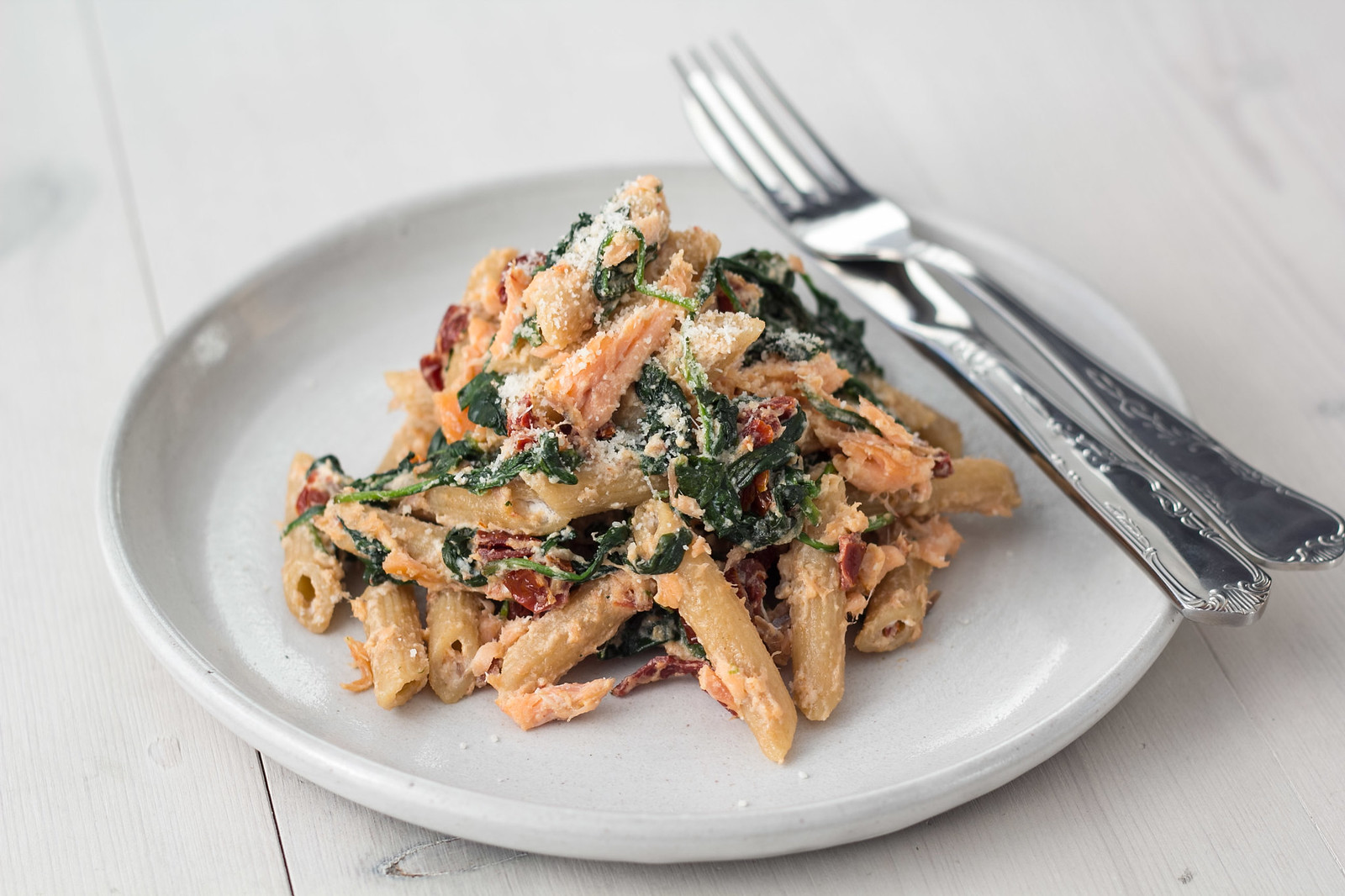 Recipe for Salmon, Spinach and Ricotta Cheese Pasta