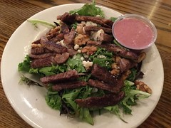 Steak salad