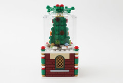 LEGO Seasonal Snowglobe (40223)