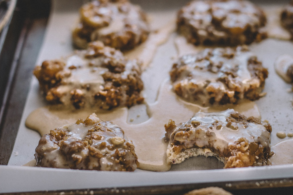 Dutch Apple Pie Cookies with a Caramel-Apple Glaze | TermiNatetor Kitchen