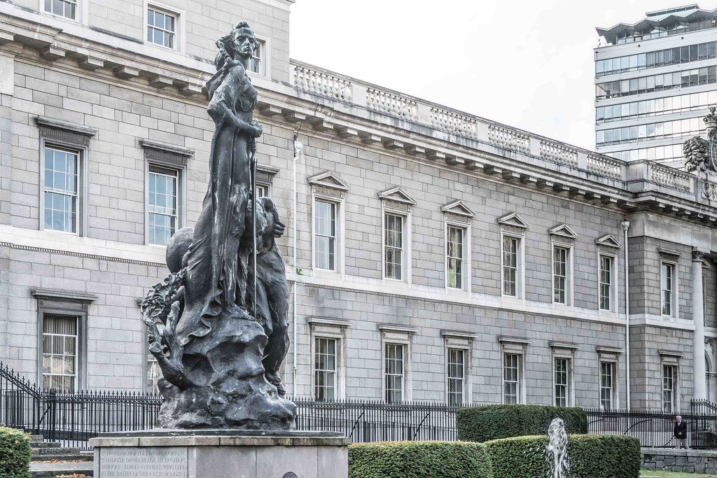 Battle of the Custom House - Memorial Road [By Yann Renard-Goule]-109408