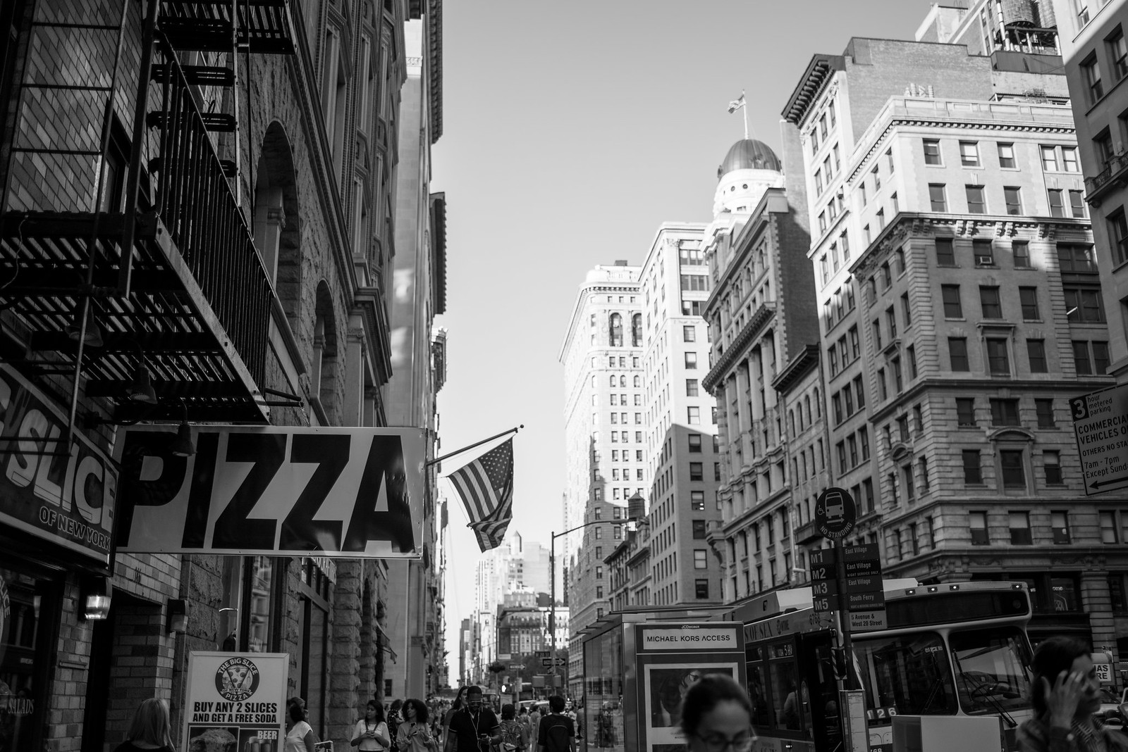 99 cent pizza in NYC on juliettelaura.blogspot.com