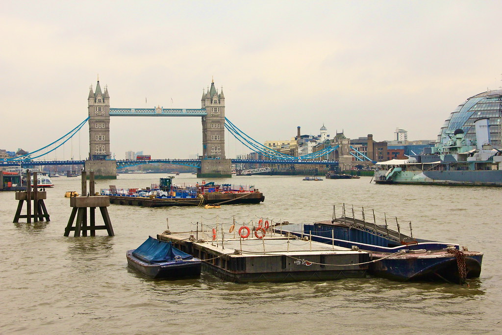 London City Hall and Tower Bridge