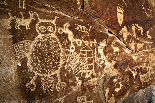 Nine Mile Owl Petroglyphs