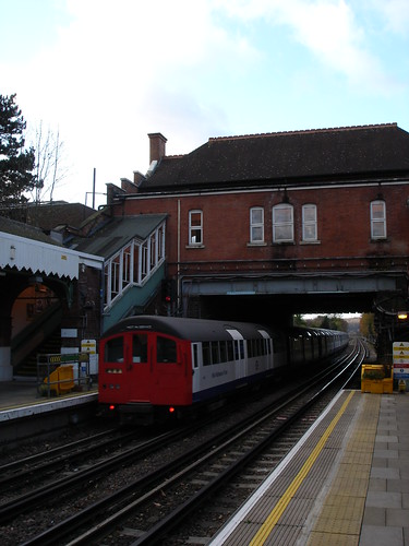 Chigwell Station