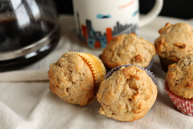 Houseguest Breakfast muffins with banana, pear, and cashews