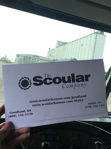 Hauling to Scoular in Goodland, Kan.