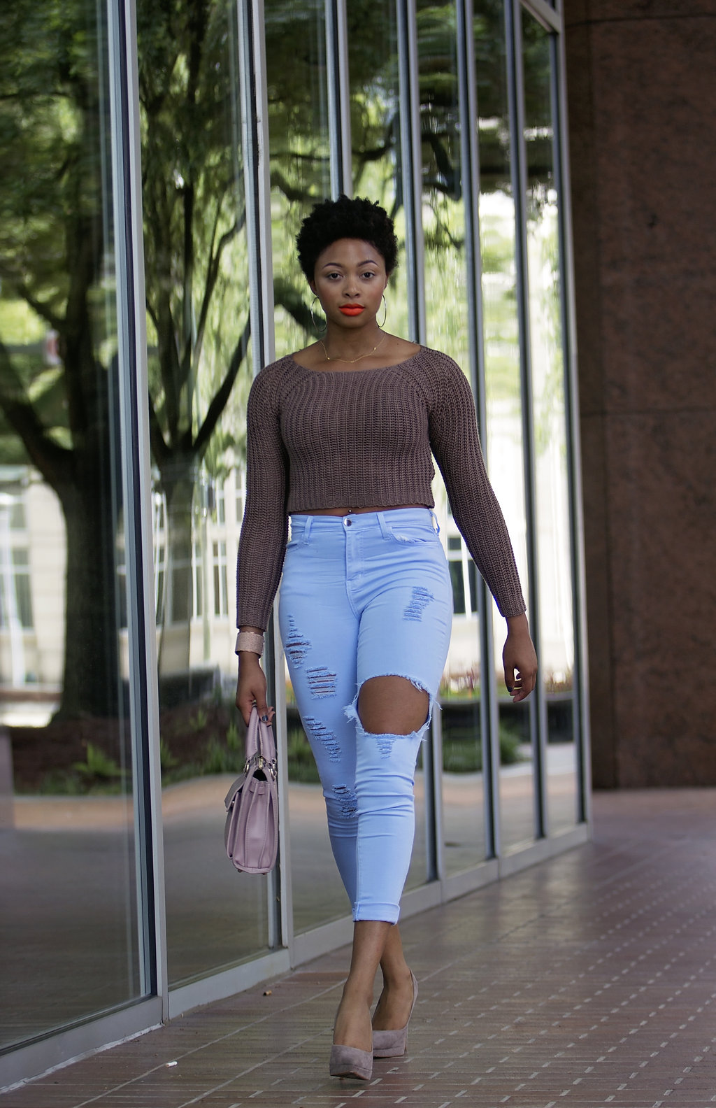 how to wear distressed jeans, candace hampton