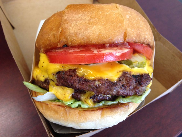 Double cheeseburger - Gott's Roadside