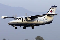Trade Air Let 410 UVP-E 9A-BTC BGY 12/11/2005