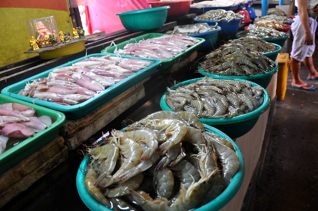 Dampa Seafood Market
