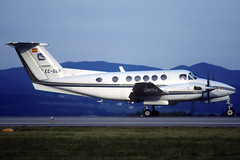 ZZ) PMS King Air B-200 EC-GBB GRO 10/05/1998