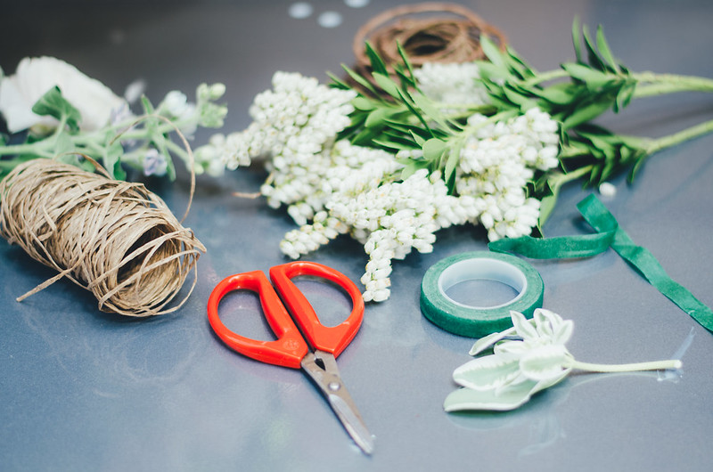 An Afternoon of Flower Crown DIY with Boston Pollen // Local Love ...