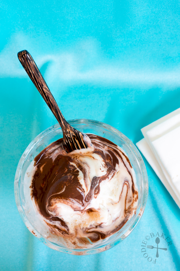Easy 3-Ingredient No-Churn Vanilla Ice Cream