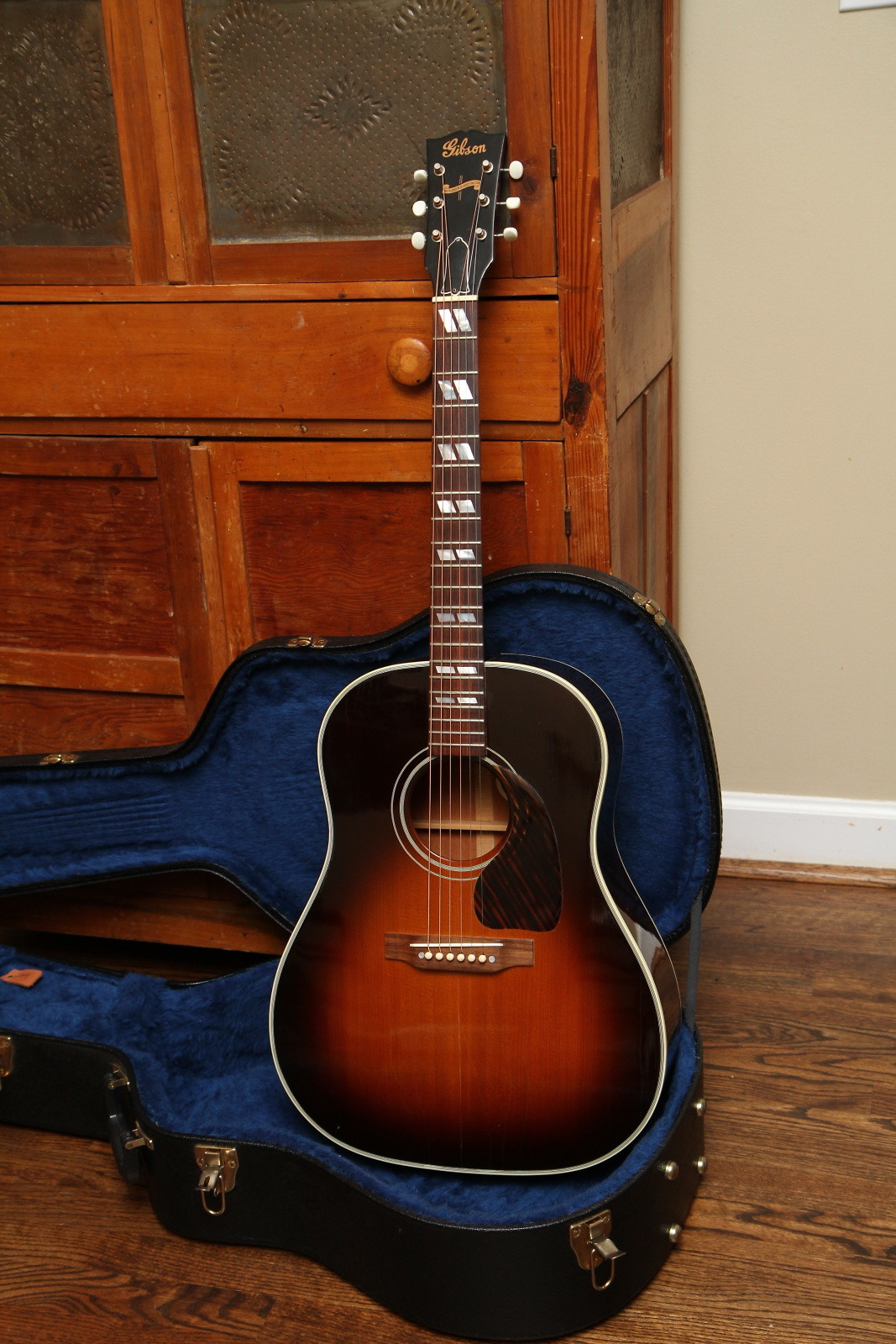 For Sale: Gibson Southern Jumbo SJ Banner Reissue 1991 - The 