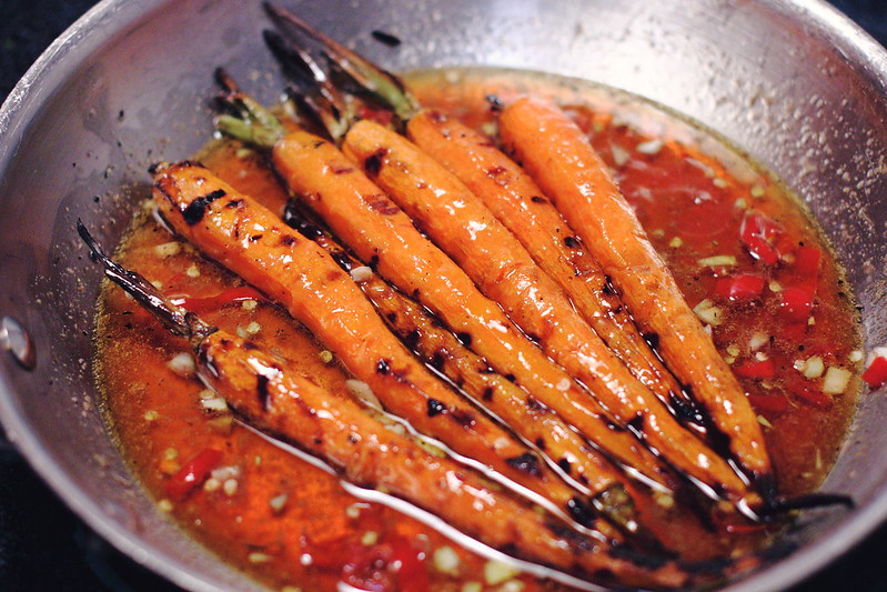 Belated Sunday Dinner: Soy Ginger Salmon and Spicy Glazed Carrots