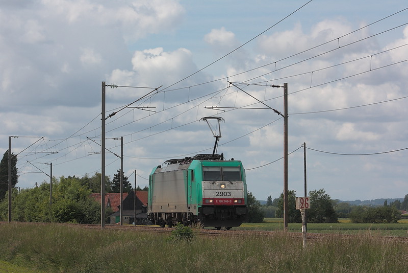 Bombardier 34487 - TRAXX F140 MS - 'E 186 348' - SNCB-NMBS '2903' / Nieppe
