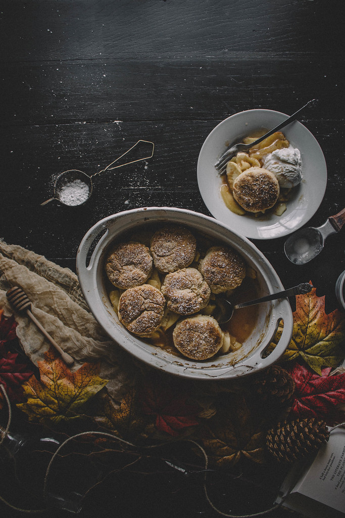 Bourbon & Buttermilk Biscuit Apple Cobbler || TermiNatetor Kitchen