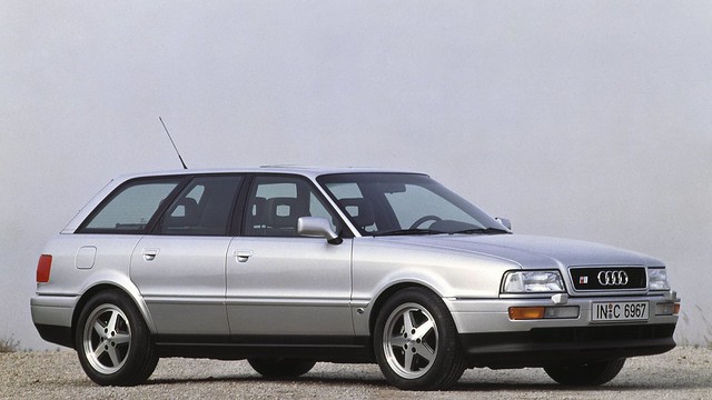 Горячий универсал Audi S2 Avant B4. 1992 год