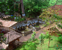  merupakan salah satu tempat wisata di Bali yang wajib dikunjungi tak boleh  kau lewatkan Info Wisata : Bagaimana Wisata Goa Gajah Kaprikornus Tempat Wisata Wajib Di Bali